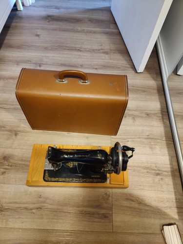 Vintage singer 99k hand crank - singer,