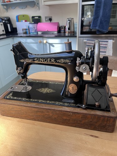 Original singer sewing machine - original,